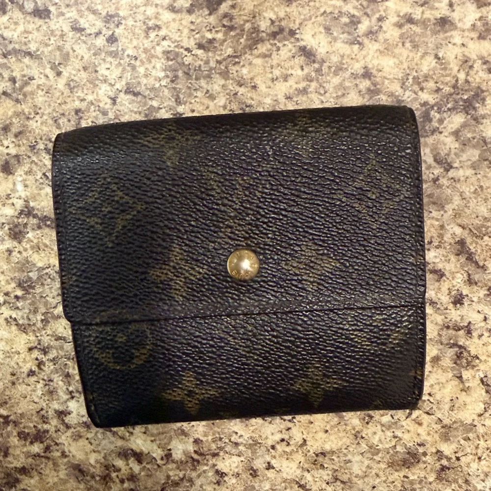 Louis Vuitton Monogram Canvas Certificate